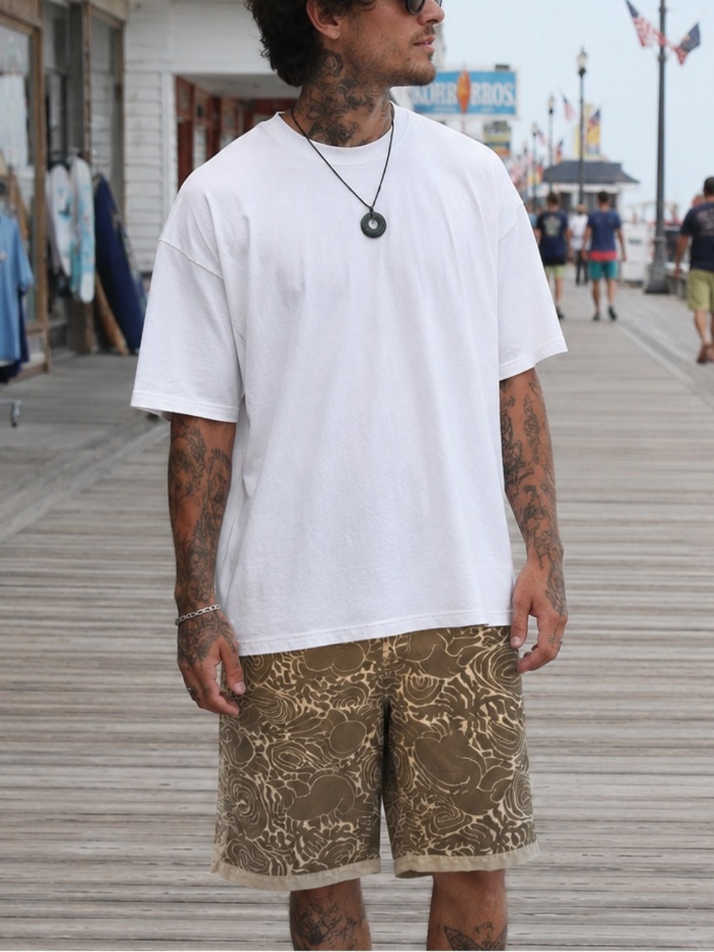 Emergency Exit | Vinatge 90s Men’s All-Over Print Cargo Board Shorts, Size 32